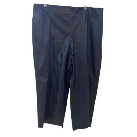 Chico’s NWT size 20 R faux leather cropped blue - Picture 1 of 9